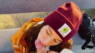 Страстный минет в фуникулере с видом на горы - экстремальное удовольствие на высоте