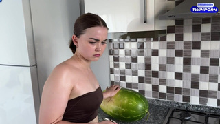 Жаркая ночь с чужой женой – эксклюзивное видео